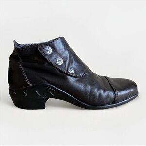 Ariat Spat Leather Ankle Boots Snap Button Detail Brown Bootie Women's Size 7 M